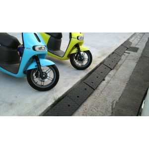 門檻前斜坡磚 高10x30x99CM